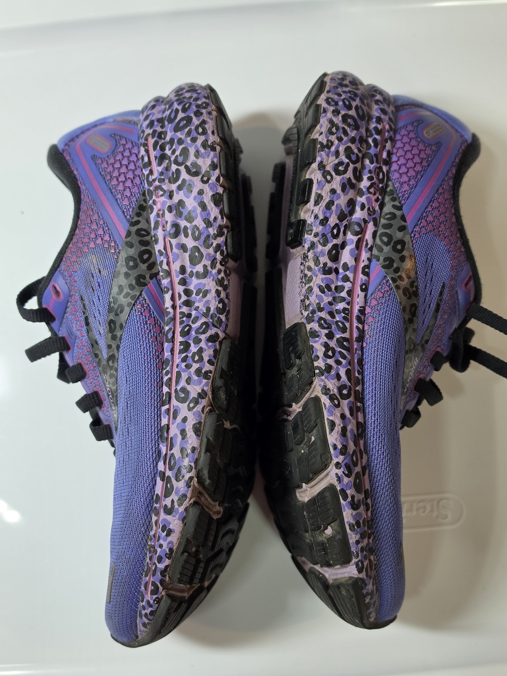 Brooks Ghost 14 Limited Edition Running Shoes In electric Cheetah - Picture 5 of 10